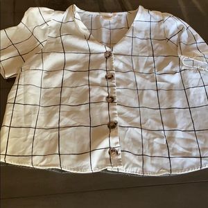 Black and white button up shirt